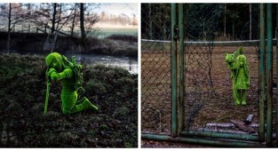 Очаровательные скульптуры «людей из мха», поселившиеся в финской глуши (19 фото)