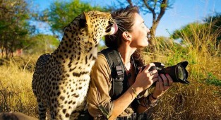 Бесстрашная фотограф из ЮАР, с которой дикие звери становятся ручными (15 фото)