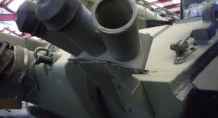 Фотообзор - британский легкий танк CVR(T) FV101 Scorpion (61 фото)