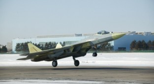 Российский истребитель пятого поколения ПАК ФА Т-50 (11 фото)