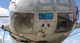 Фотообзор - американский транспортный вертолет CH-46E (HMM-764) Sea Knight (109 фото)