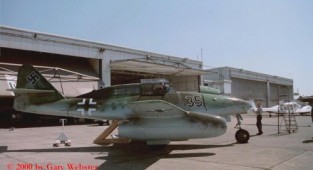 Фотообзор - немецкий истребитель Me 262 B-1a (24 фото)