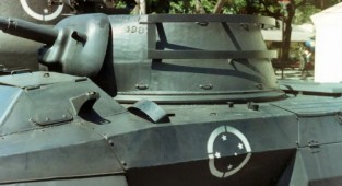 Фотообзор - американский бронеавтомобиль M8 Greyhound (24 фото)