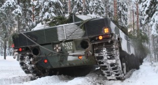 Фінський Leopard 2 (6 фото)