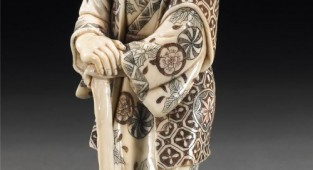 Netsuke - a small symbolic carved figurine (53 photos)