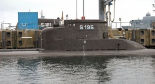 Фотоогляд - німецький підводний човен Type 206A (45 фото)