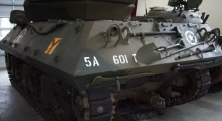 Американская САУ M10C Achilles (27 фото)