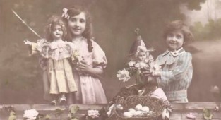 Vintage photos. series "Children and Dolls" (184 photos)