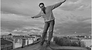 Photojournalist Sergei Maximishin. Saint Petersburg. Walking on the roofs (11 pictures)