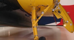 Американський бомбардувальник-торпедоносець TBM-3 (29 фото)