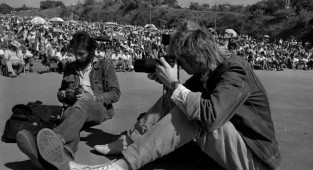 How one lucky shot ruined a reporter's life. The sad story of Kevin Carter (5 photos)