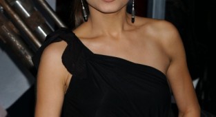 Sexy Mila Kunis - HQ фотографії (837 фото)
