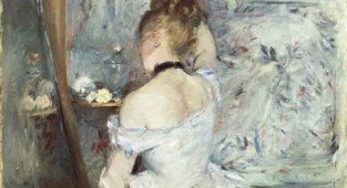 Woman in front of a mirror (52 works)