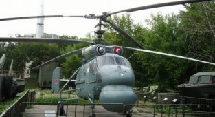Photo review - Soviet naval helicopter KA-25TS (88 photos)