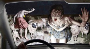 Surrealist Artist Lui Liu and His Erotic Fantasies on the Female Body (20 photos)