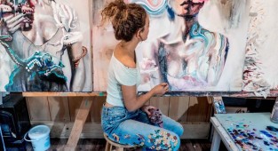 18-летняя Димитра Милан поразила мир своими картинами (13 фото)