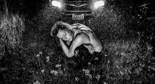 Рисунки углём в стиле фотореализм (20 фото)