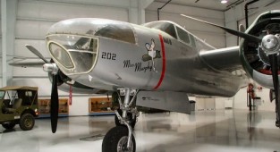 Photo review - American attack aircraft A-26C (NL202R) Invader (23 photos)