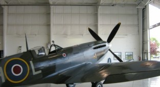 Photo review - British fighter Supermarine Spitfire Mk.IX (28 photos)