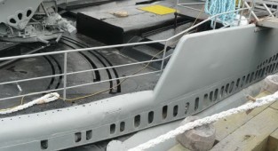 Фотоогляд - американський підводний човен USS Growler SSG-557 (85 фото)