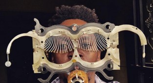 Afrofuturist from Kenya offers a look at the world through unusual glasses (37 photos)