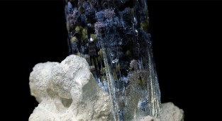 Завораживающее видео, посвященное кристаллизации минералов (6 фото)