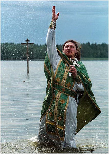 Photojournalist Sergei Maximishin. Day of St. Anthony of Dymsky (12 pictures)