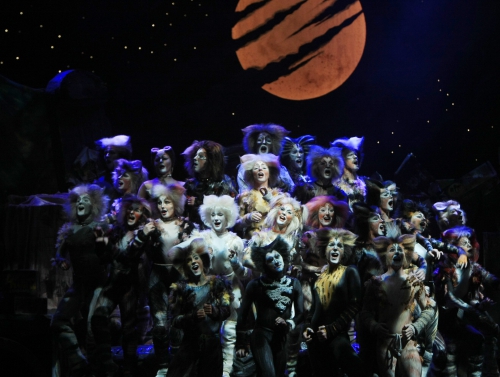Cats (Broadway Musical) - Photo (24 картинок)