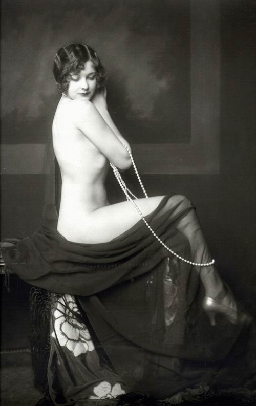 Фотографии девушек 1920-х годов (20 фото)