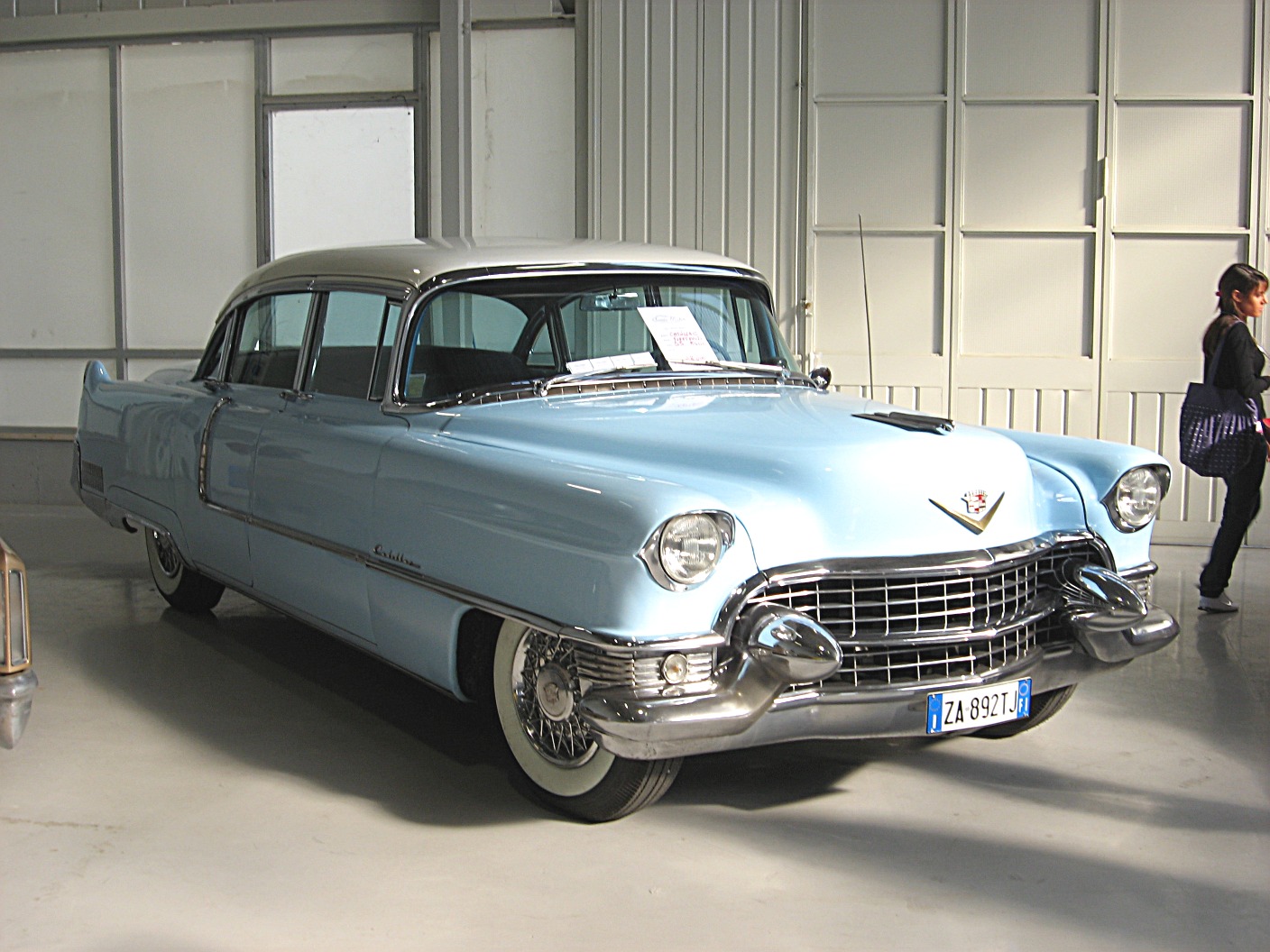 Б 50 машина. Cadillac Fleetwood 1954. Кадиллак Флитвуд 1954. Cadillac Fleetwood 1962. Кадиллак 50-х.