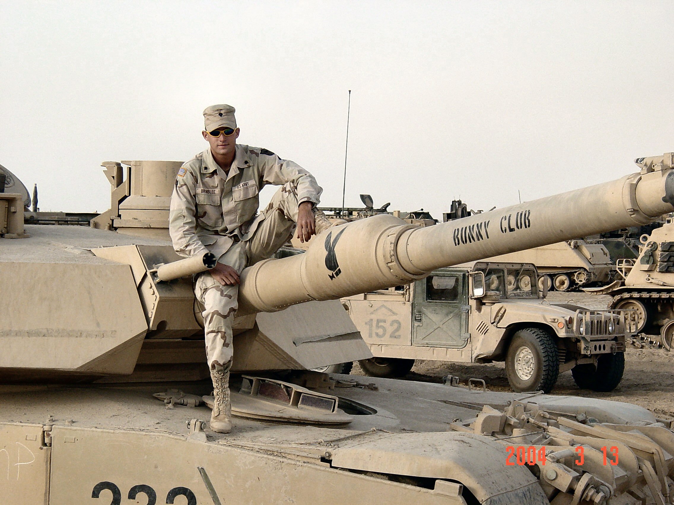 Экипаж танка абрамс. Abrams m1a2 Ирак. Танк Абрамс м1а1. М1 Абрамс 105 мм. Танк m1 Abrams.
